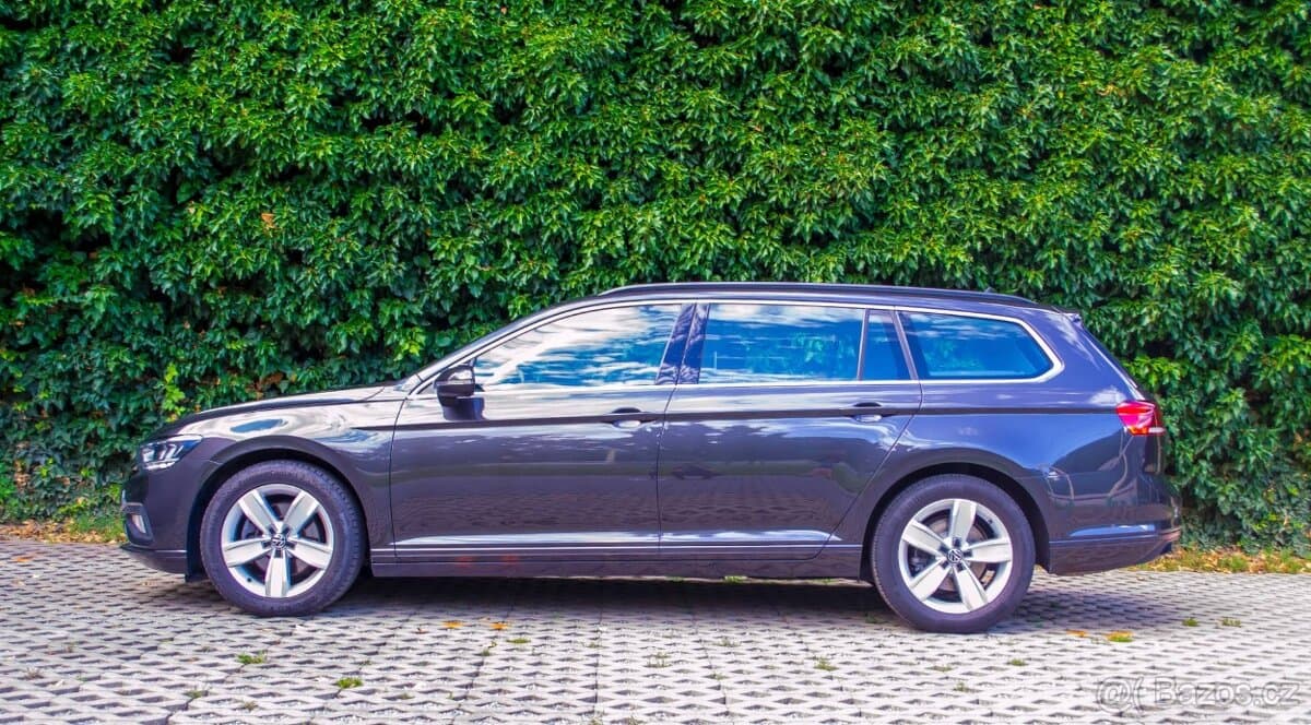 2020 Volkswagen PASSAT - 5