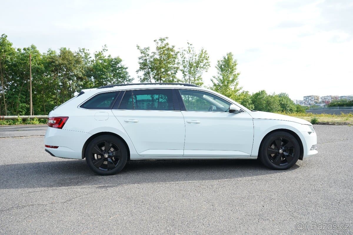 2018 Škoda SUPERB - 5