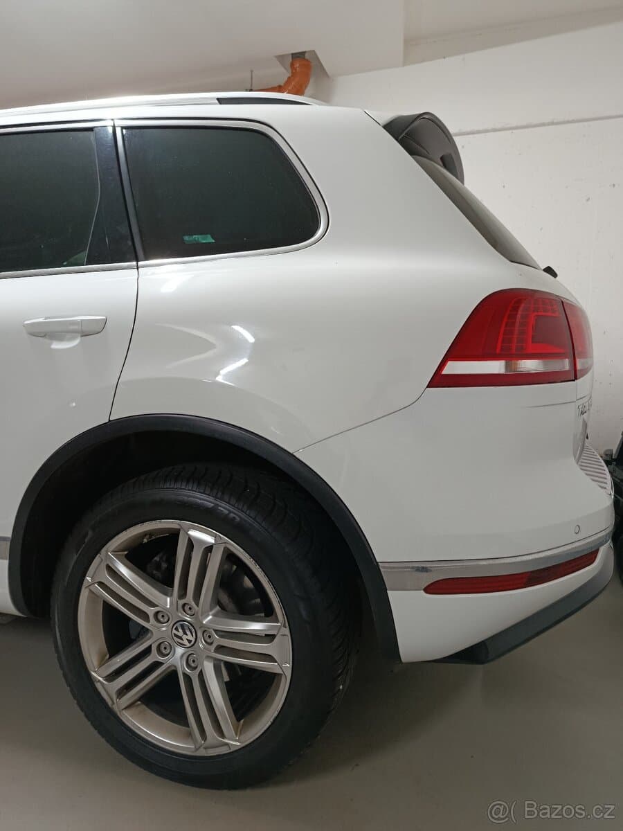 2016 Volkswagen TOUAREG - 5