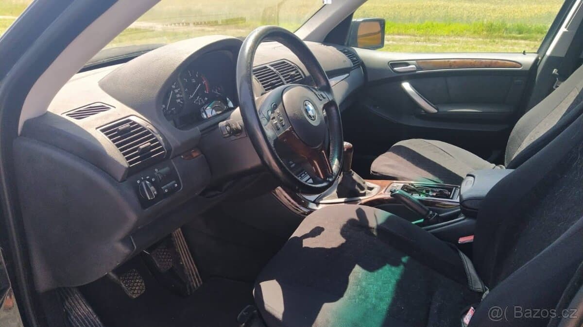 2002 BMW X5 - 5