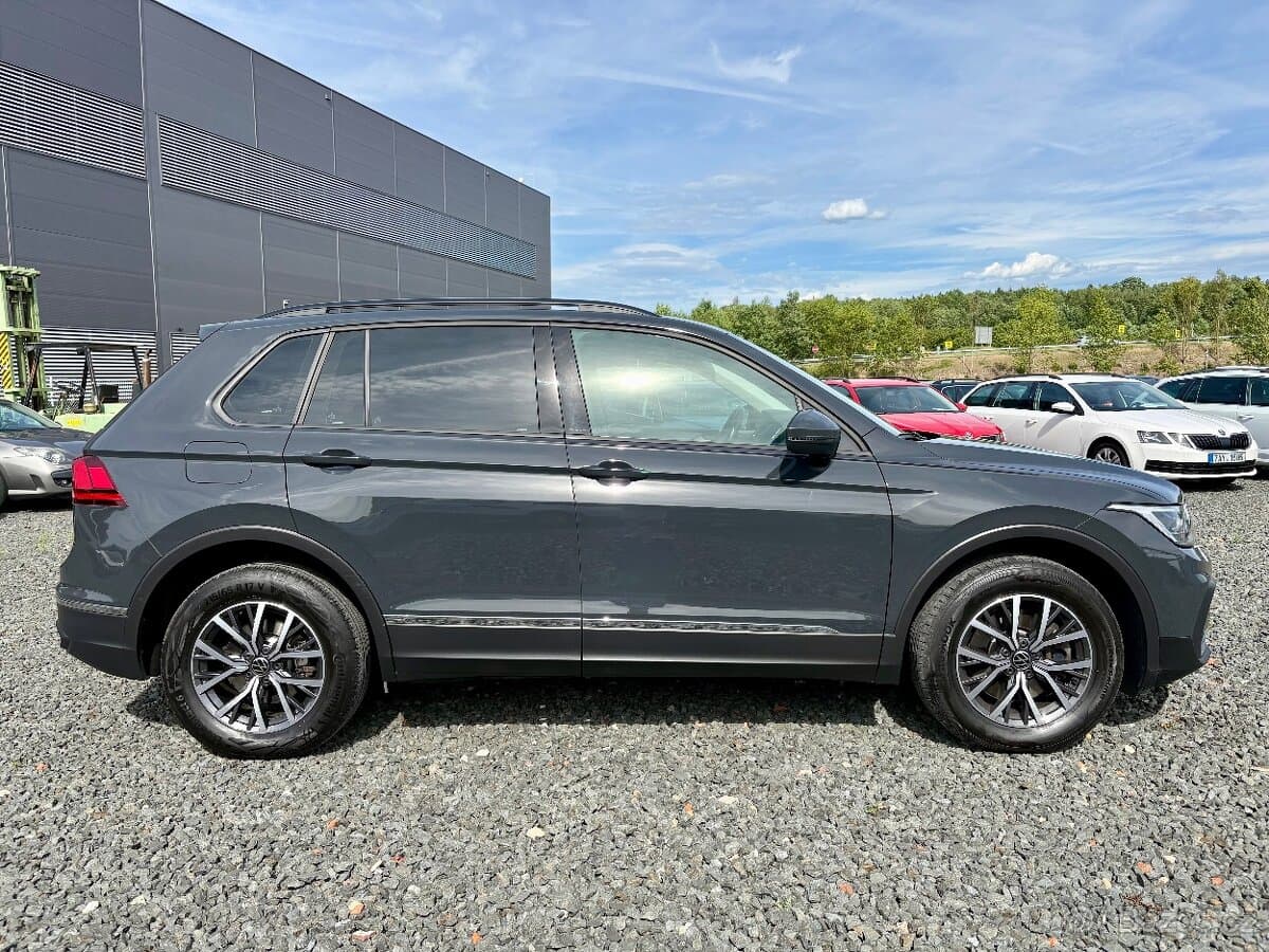 2022 Volkswagen TIGUAN - 5