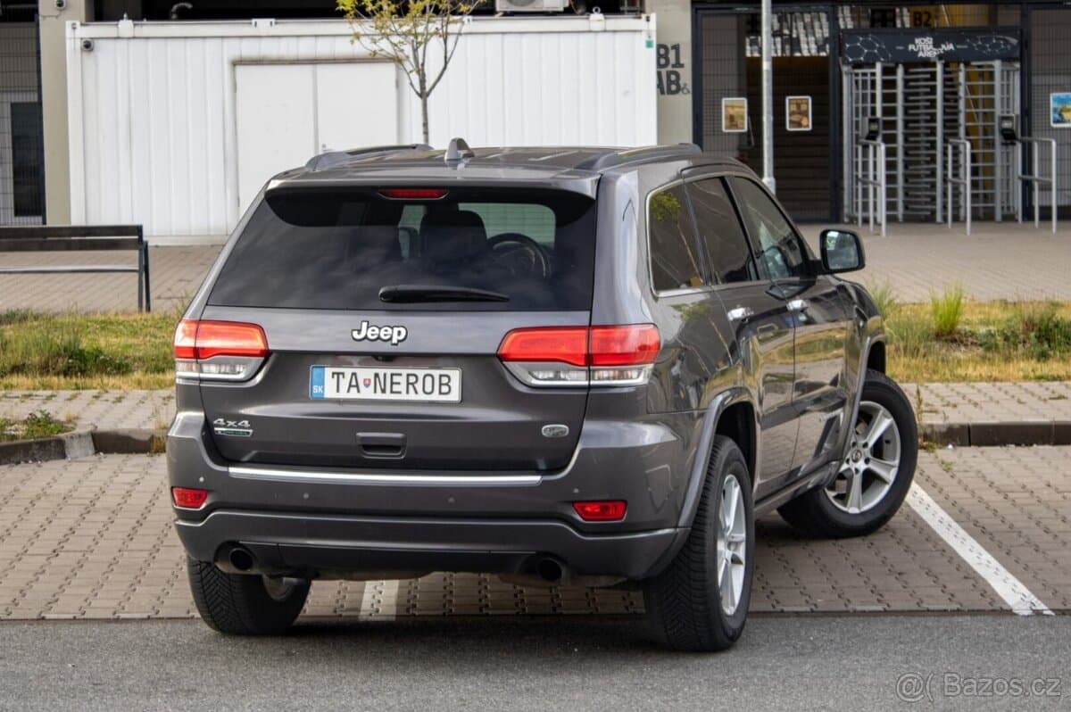 2015 Jeep CHEROKEE - 5