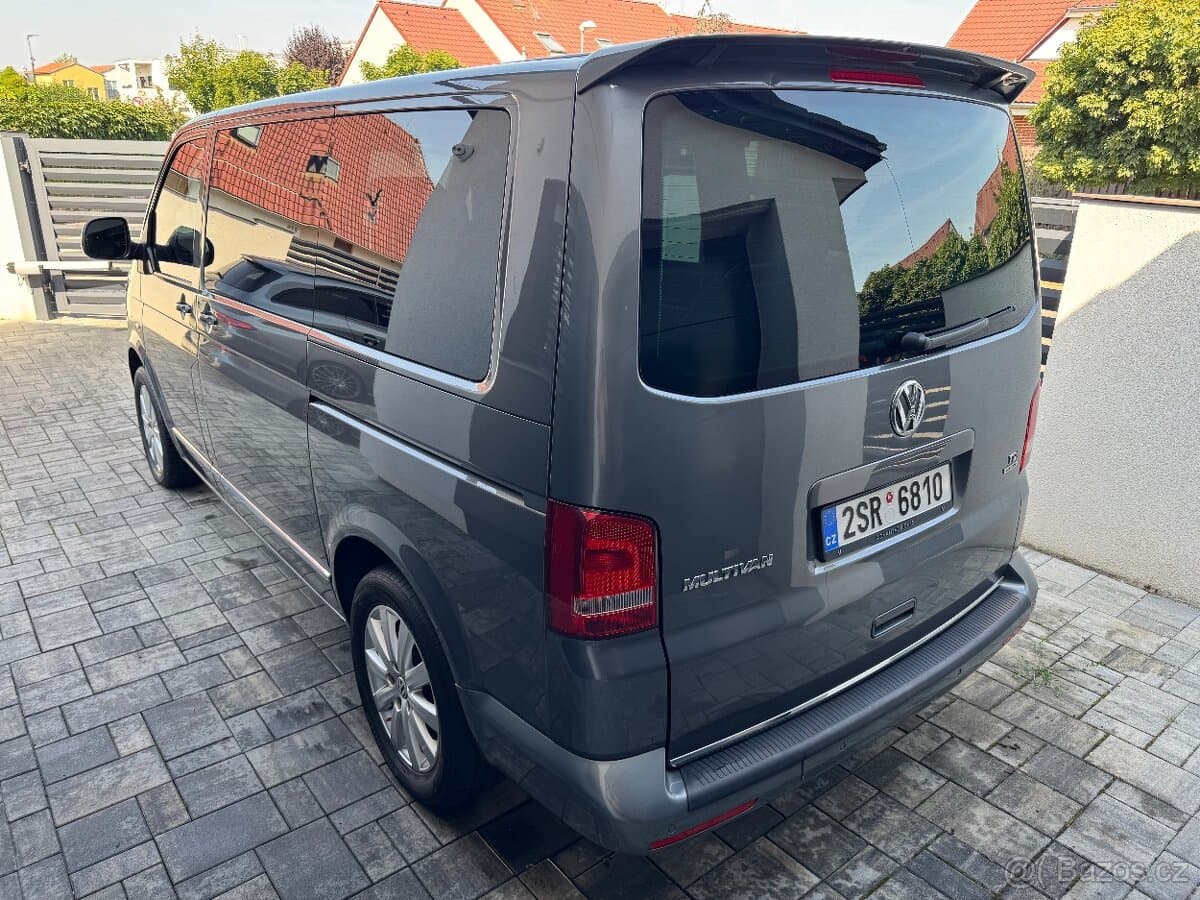 2013 Volkswagen MULTIVAN - 5