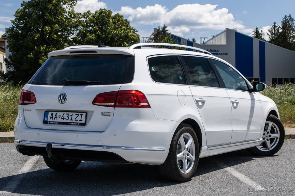 2014 Volkswagen PASSAT - 5