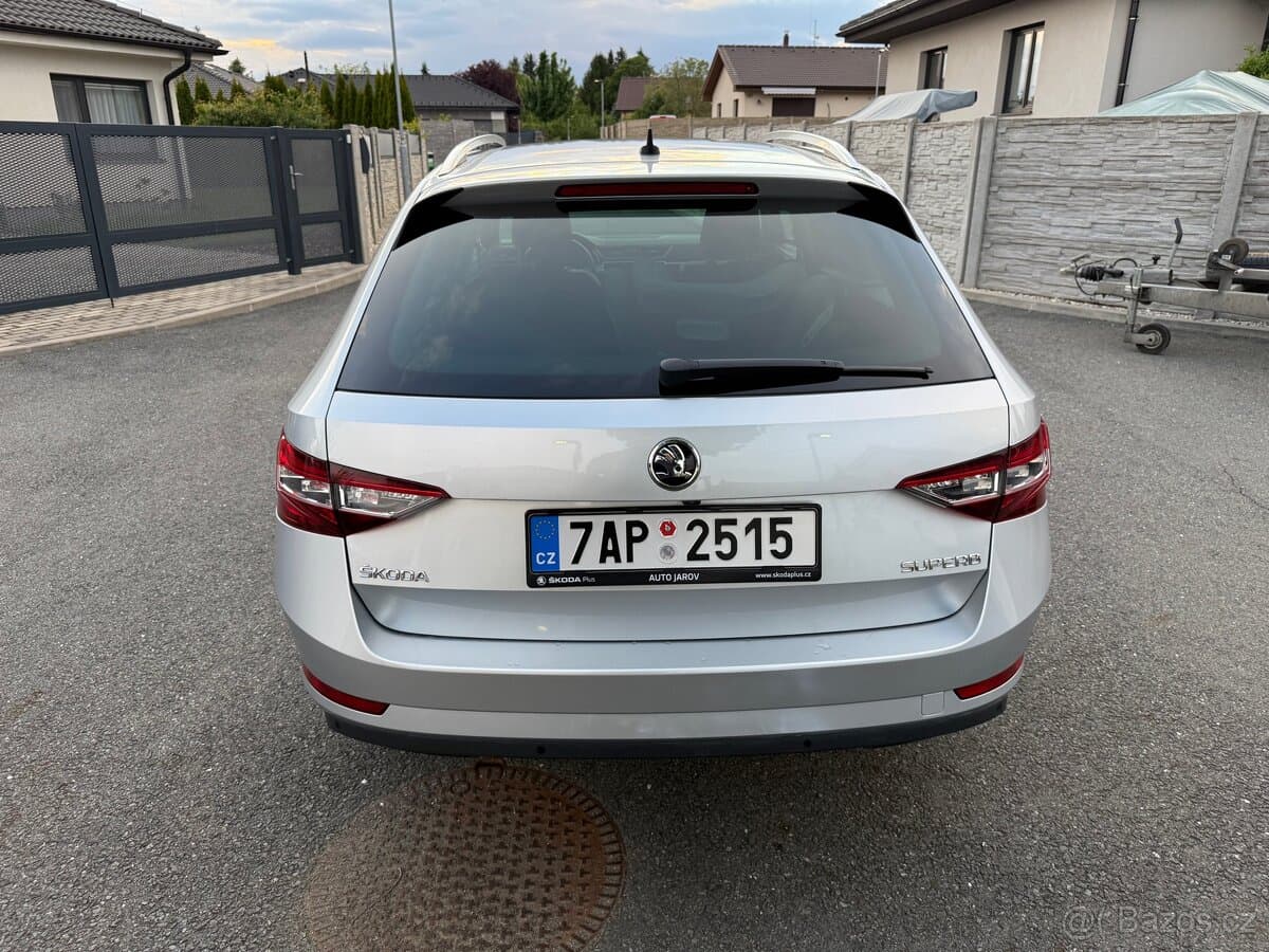 2019 Škoda SUPERB - 5