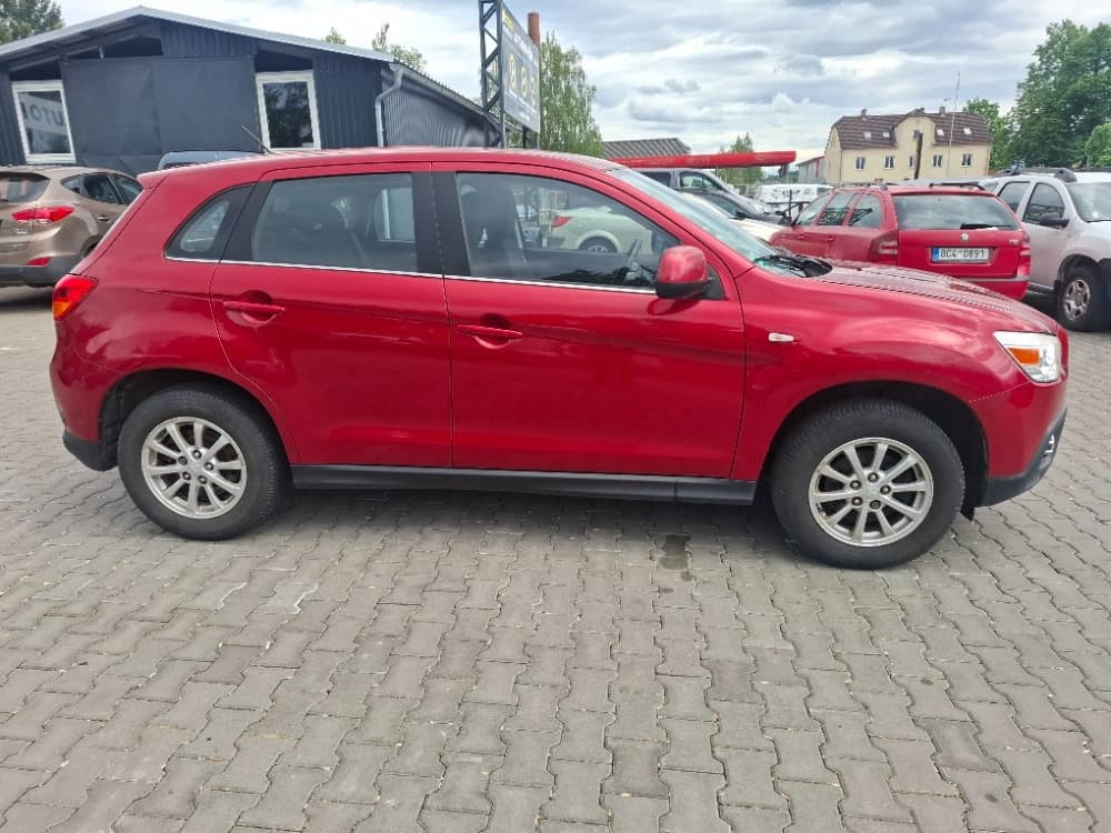 2015 Mitsubishi ASX - 5