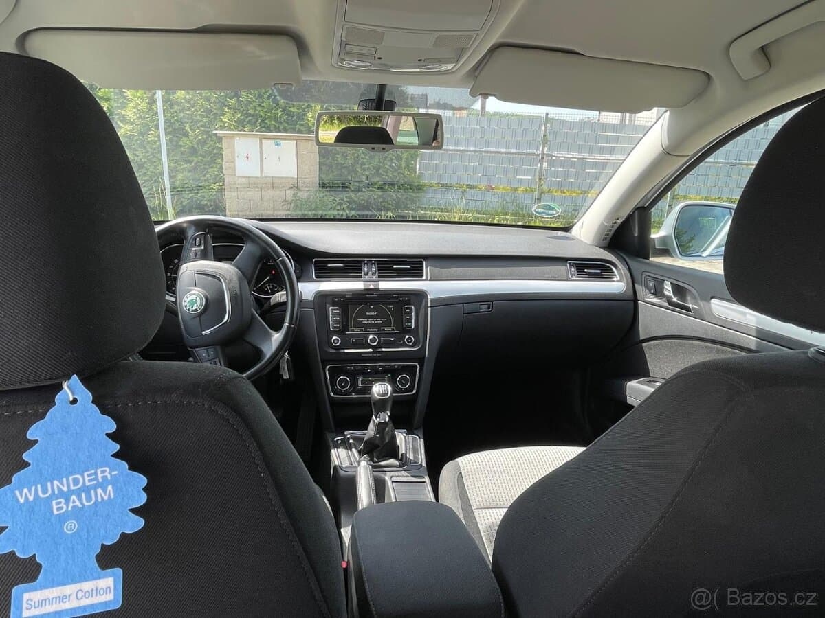 2013 Škoda SUPERB - 5