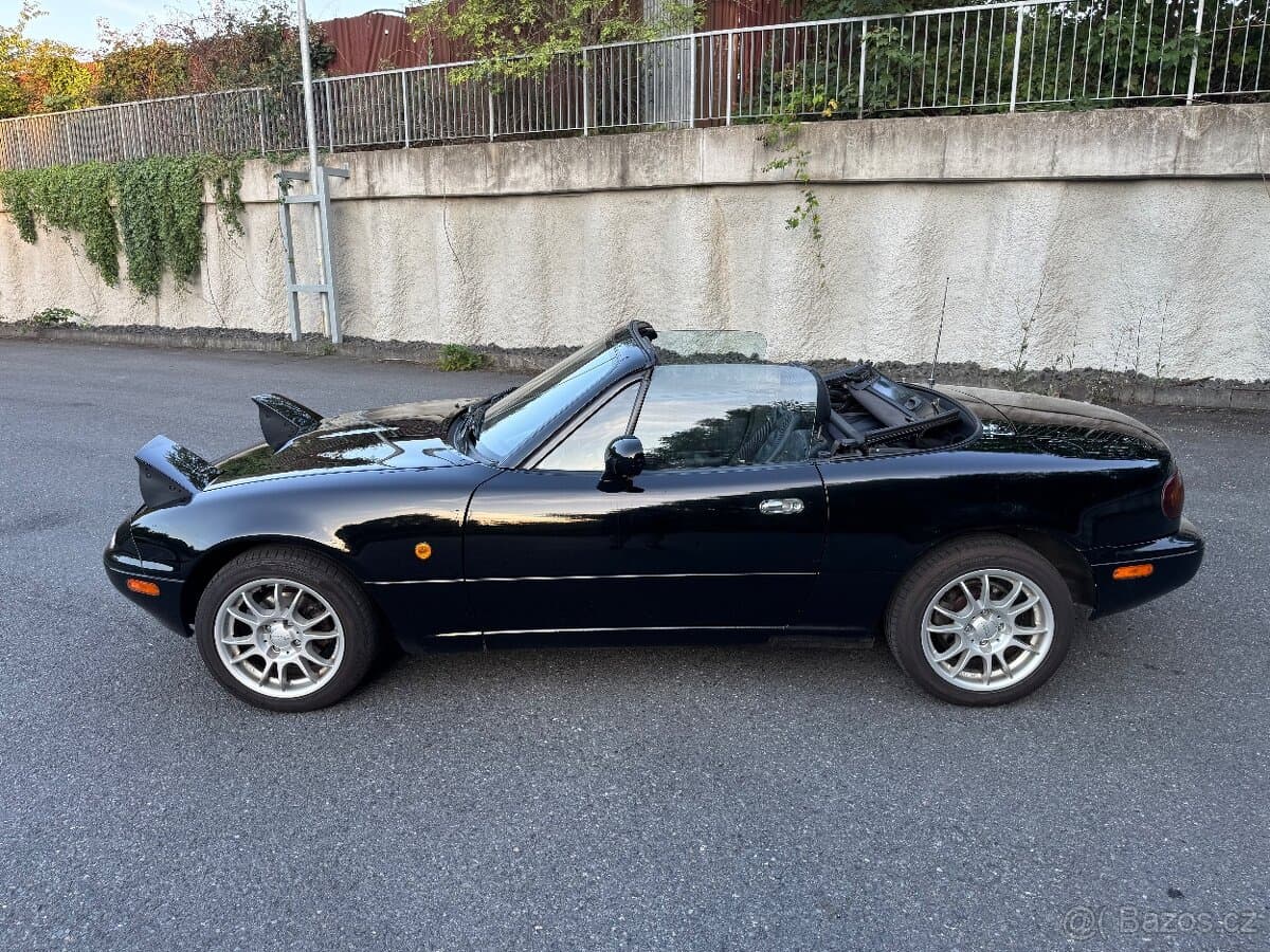 1994 Mazda MX-5 - 5