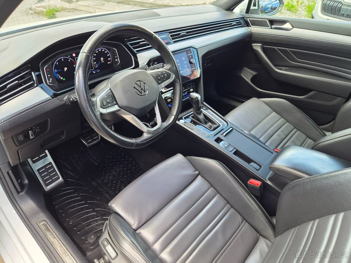 2020 Volkswagen PASSAT - 5