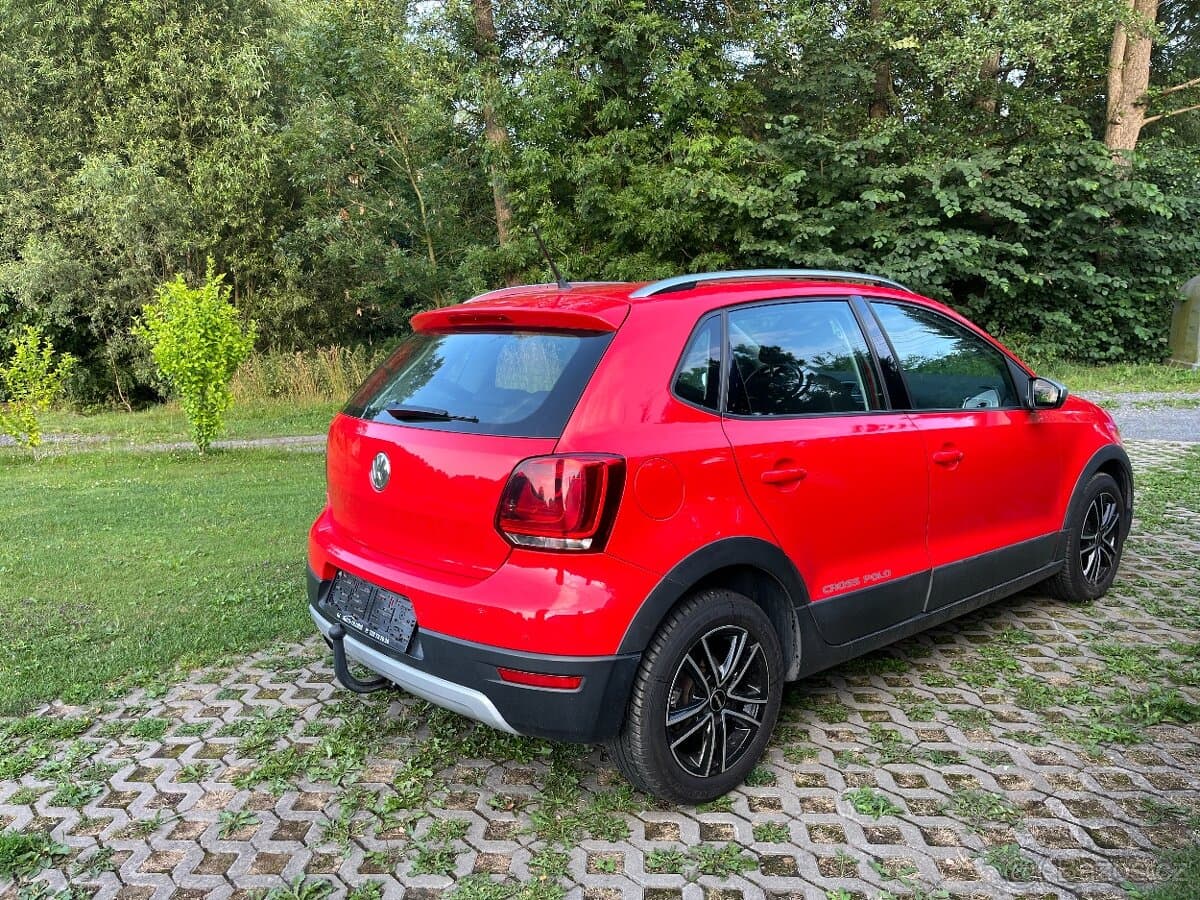 2012 Volkswagen POLO - 5