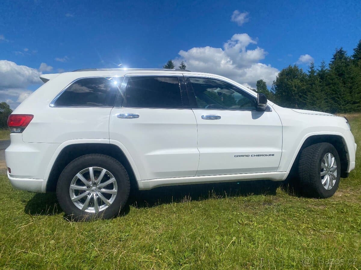 2015 Jeep CHEROKEE - 5