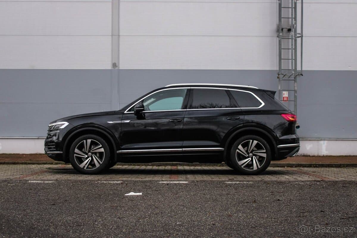 2018 Volkswagen TOUAREG - 5