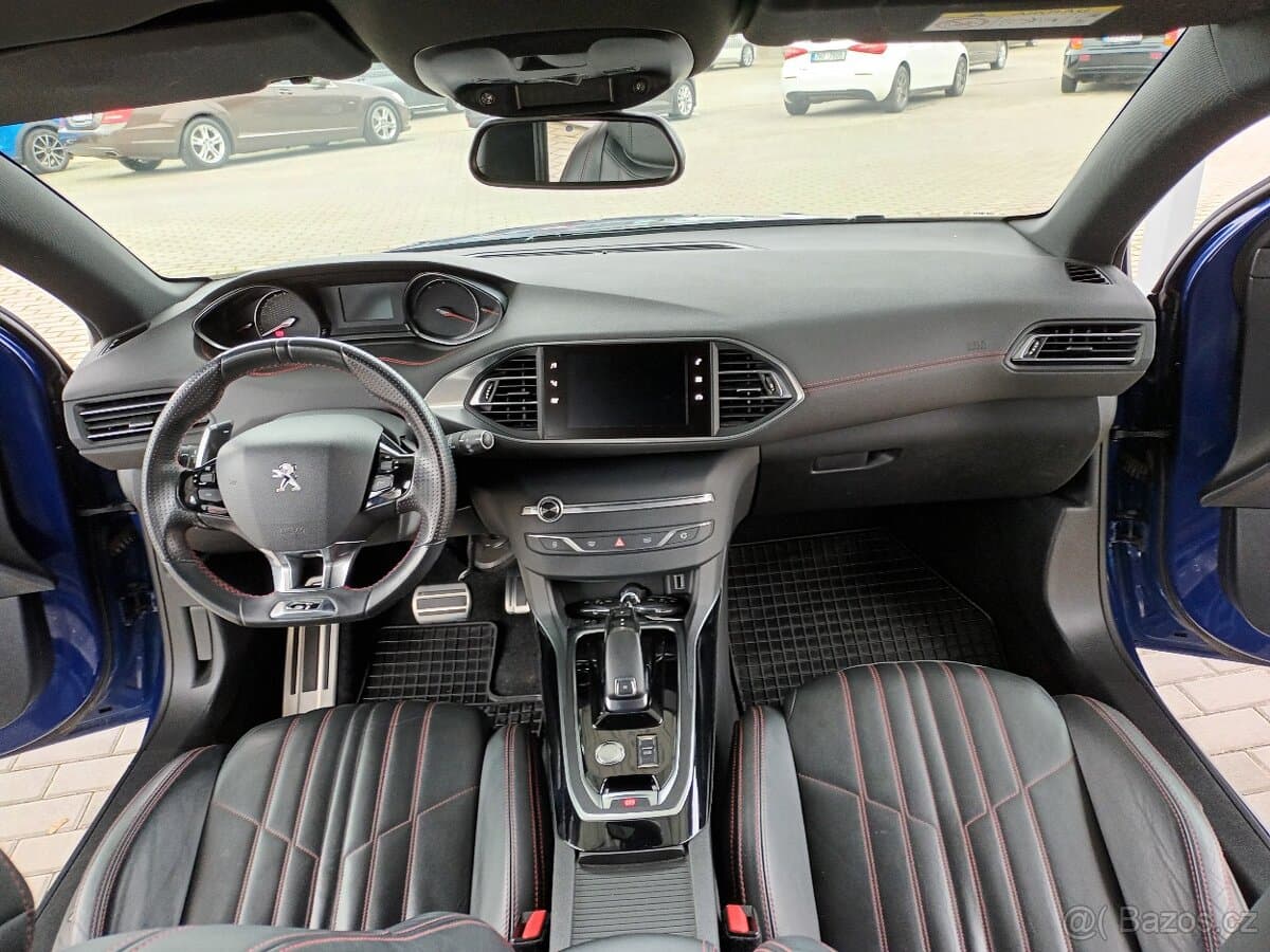 2018 Peugeot 308 - 5