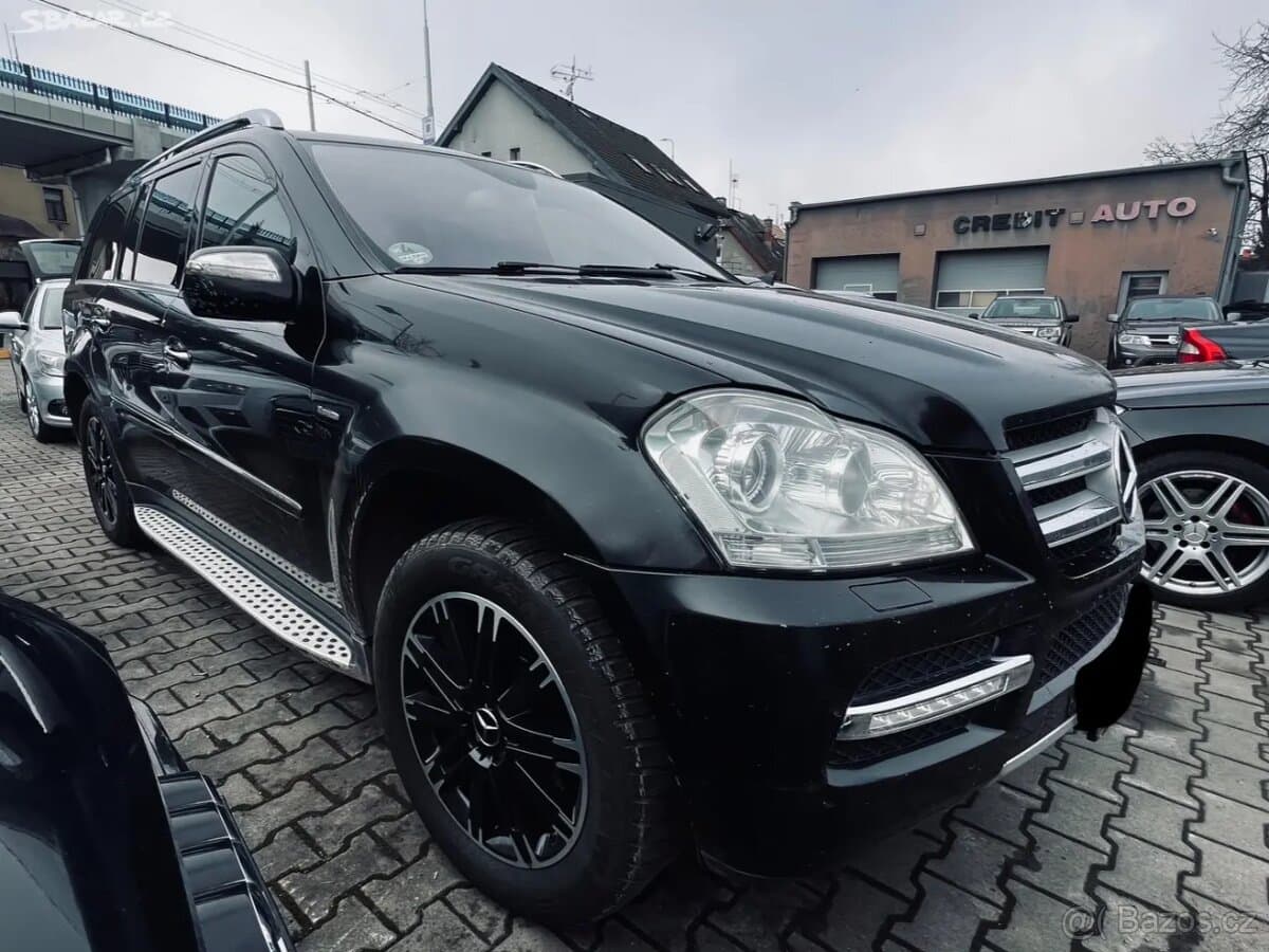 Mercedes-Benz GL - 5