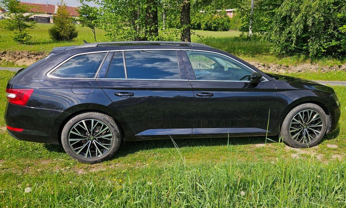 2019 Škoda SUPERB - 5