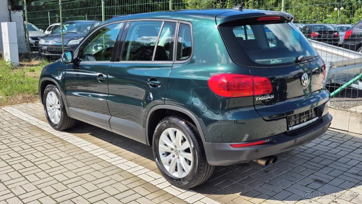 2012 Volkswagen TIGUAN - 5