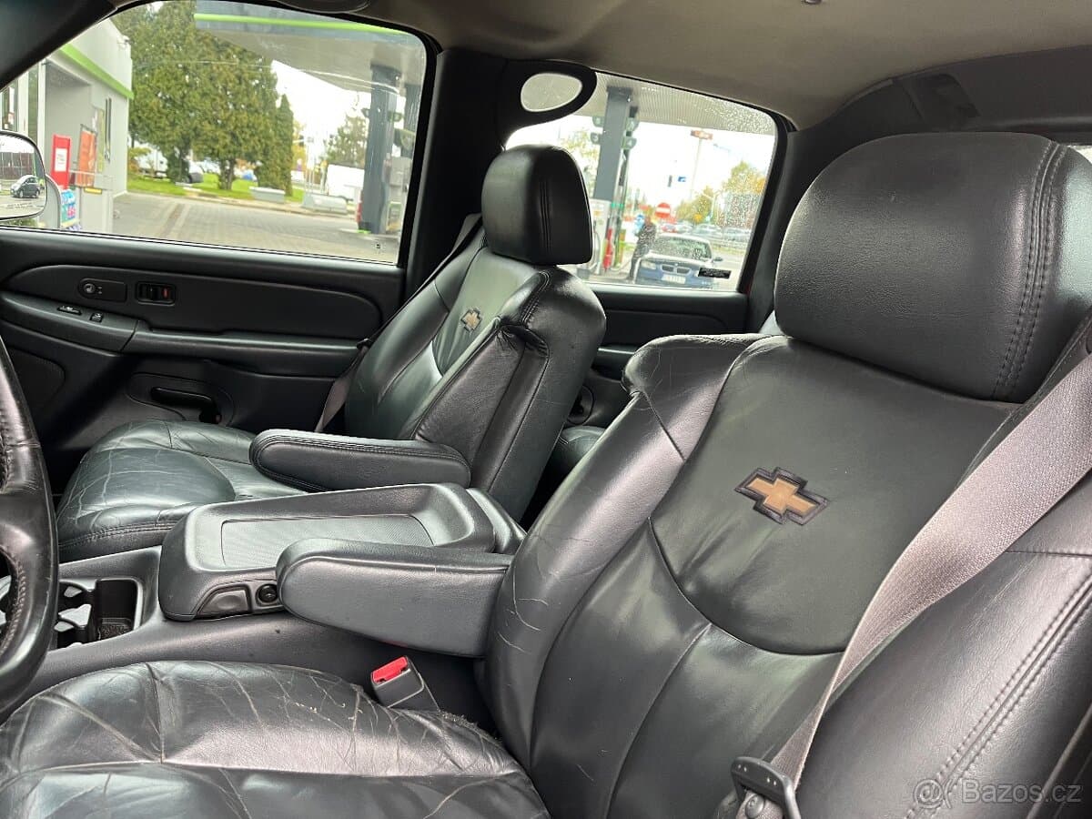 2003 Chevrolet AVALANCHE - 5