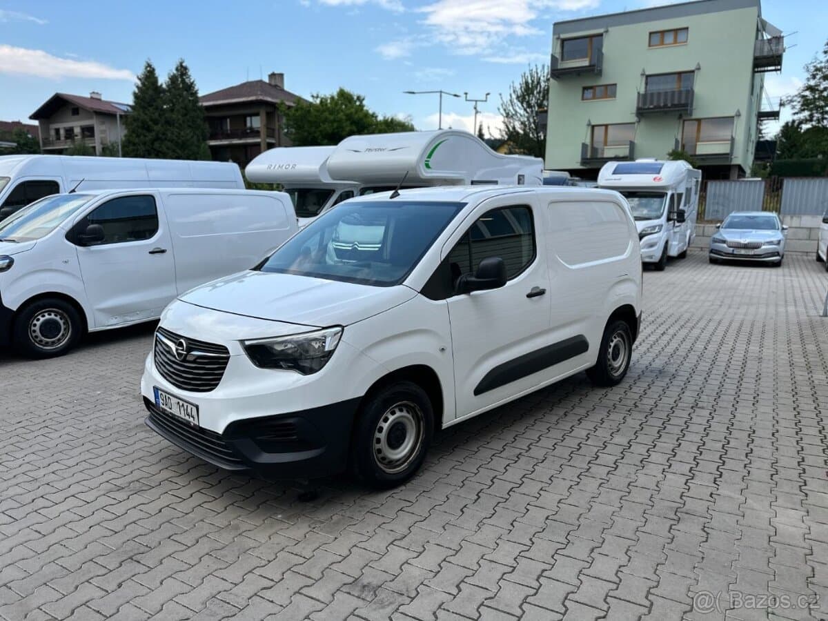 2022 Opel COMBO - 5
