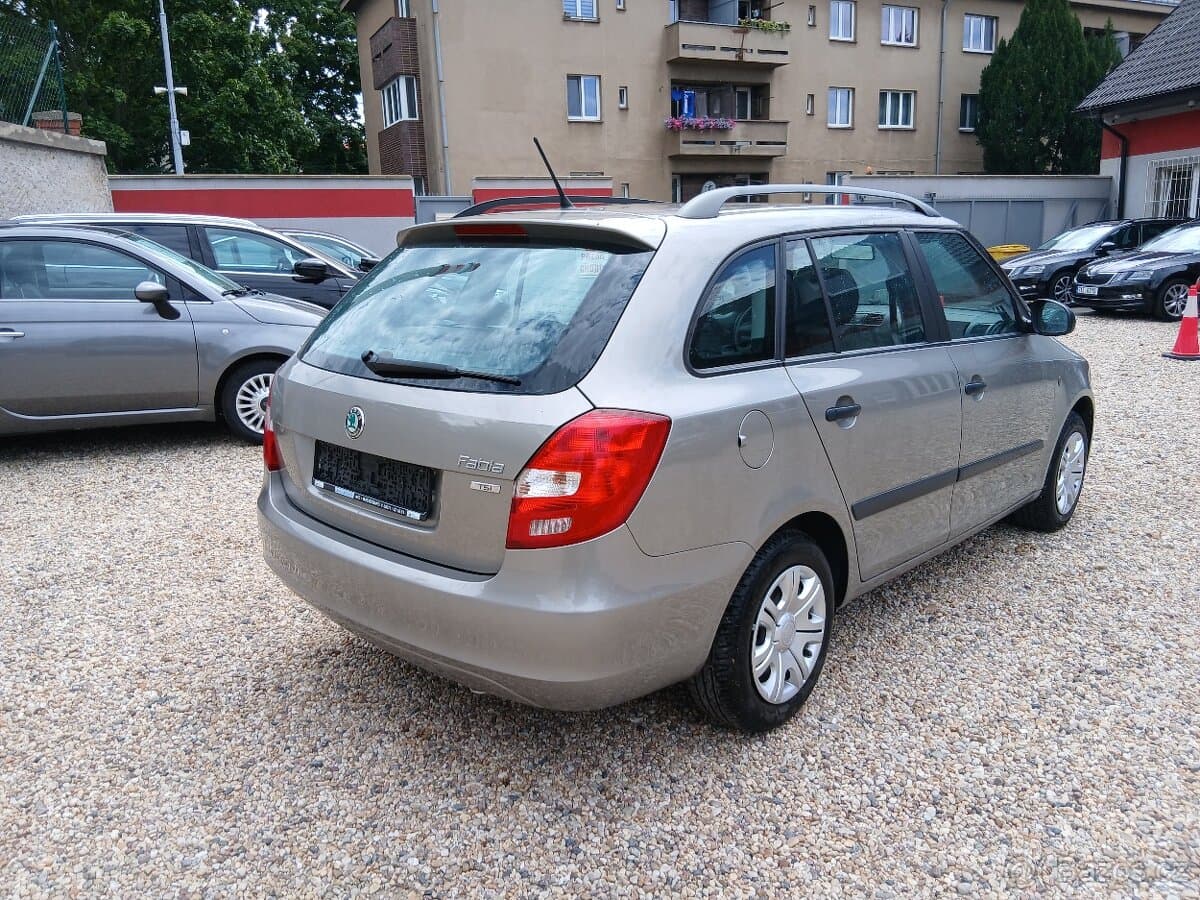 2012 Škoda FABIA - 5
