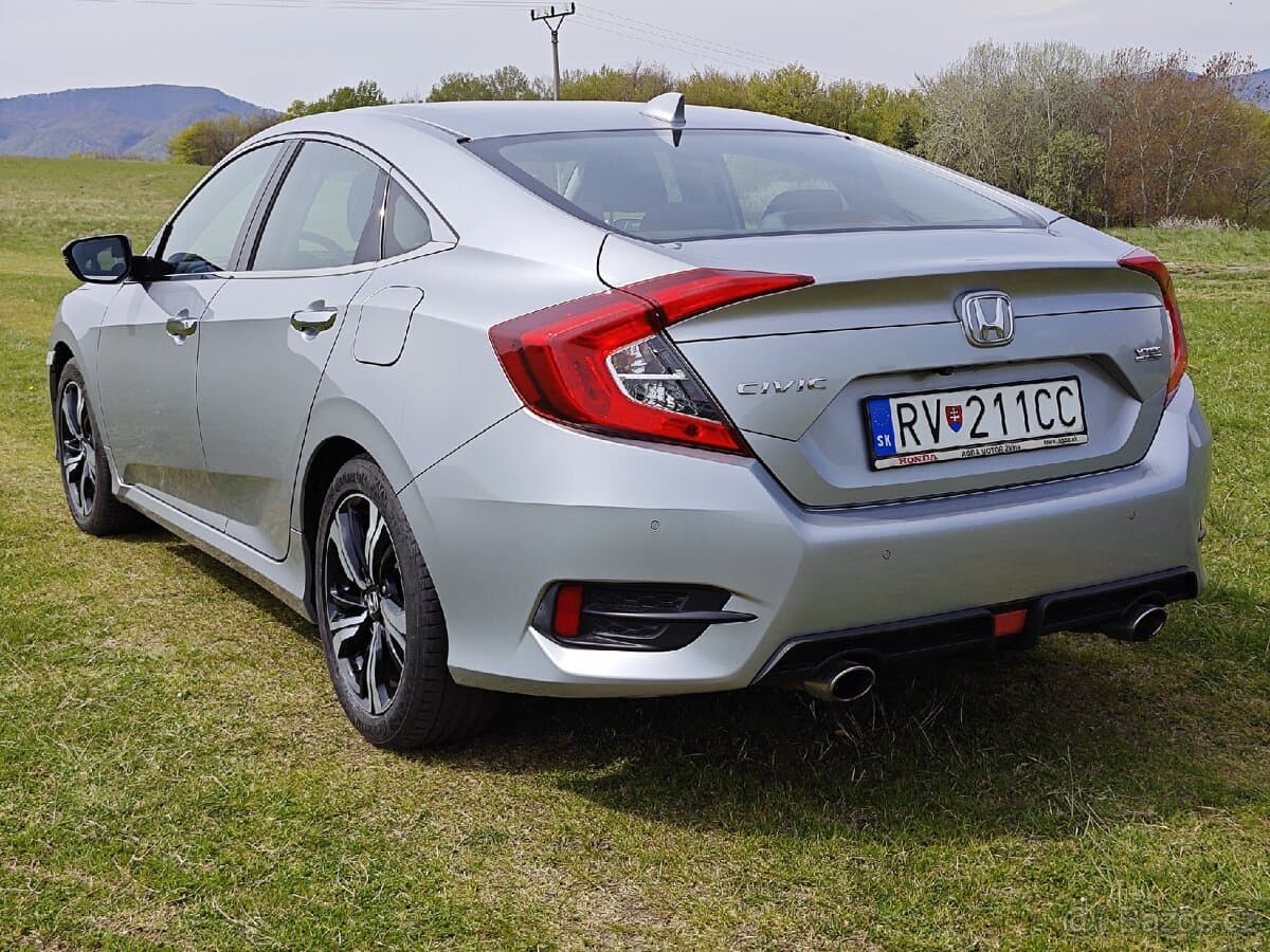 2018 Honda CIVIC - 5