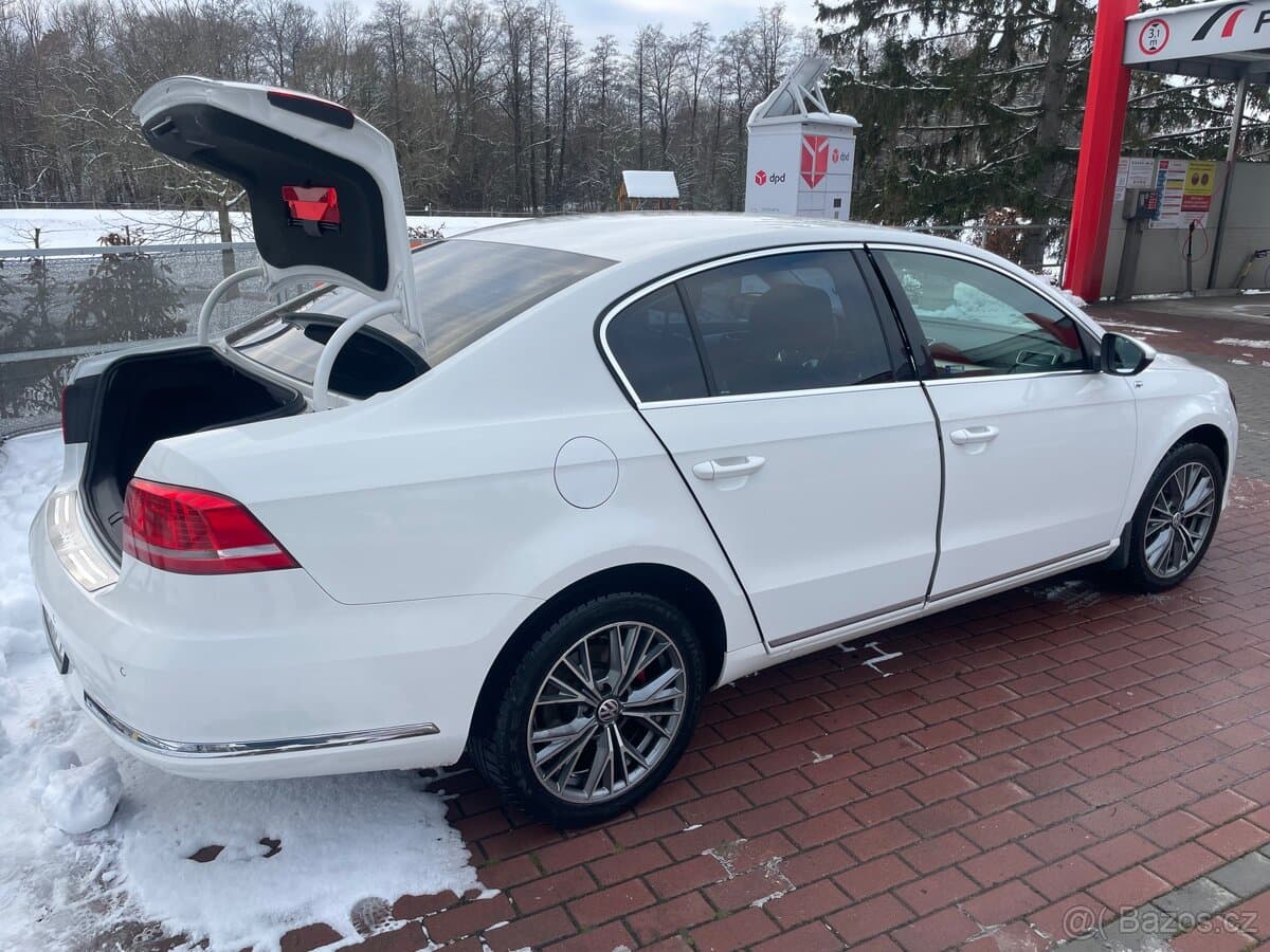 Volkswagen PASSAT - 5