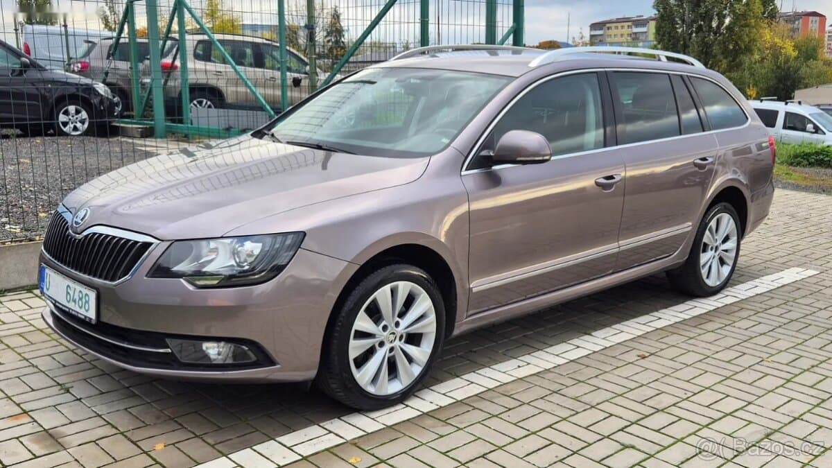 2014 Škoda SUPERB - 5