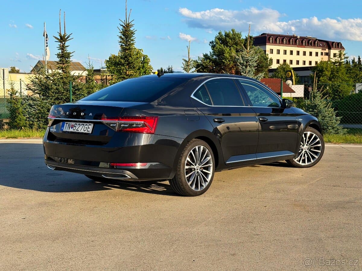 2019 Škoda SUPERB - 5