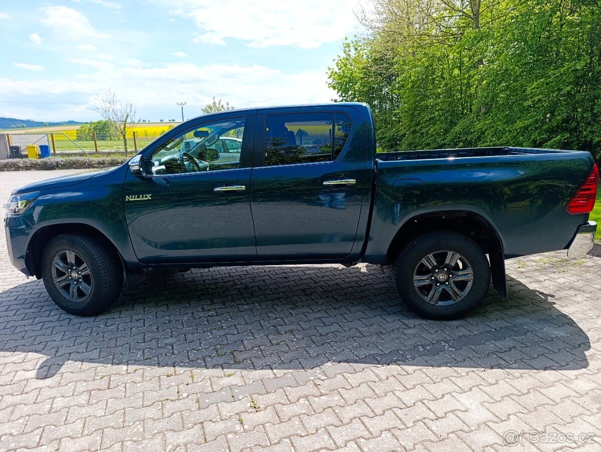 2021 Toyota HILUX - 5