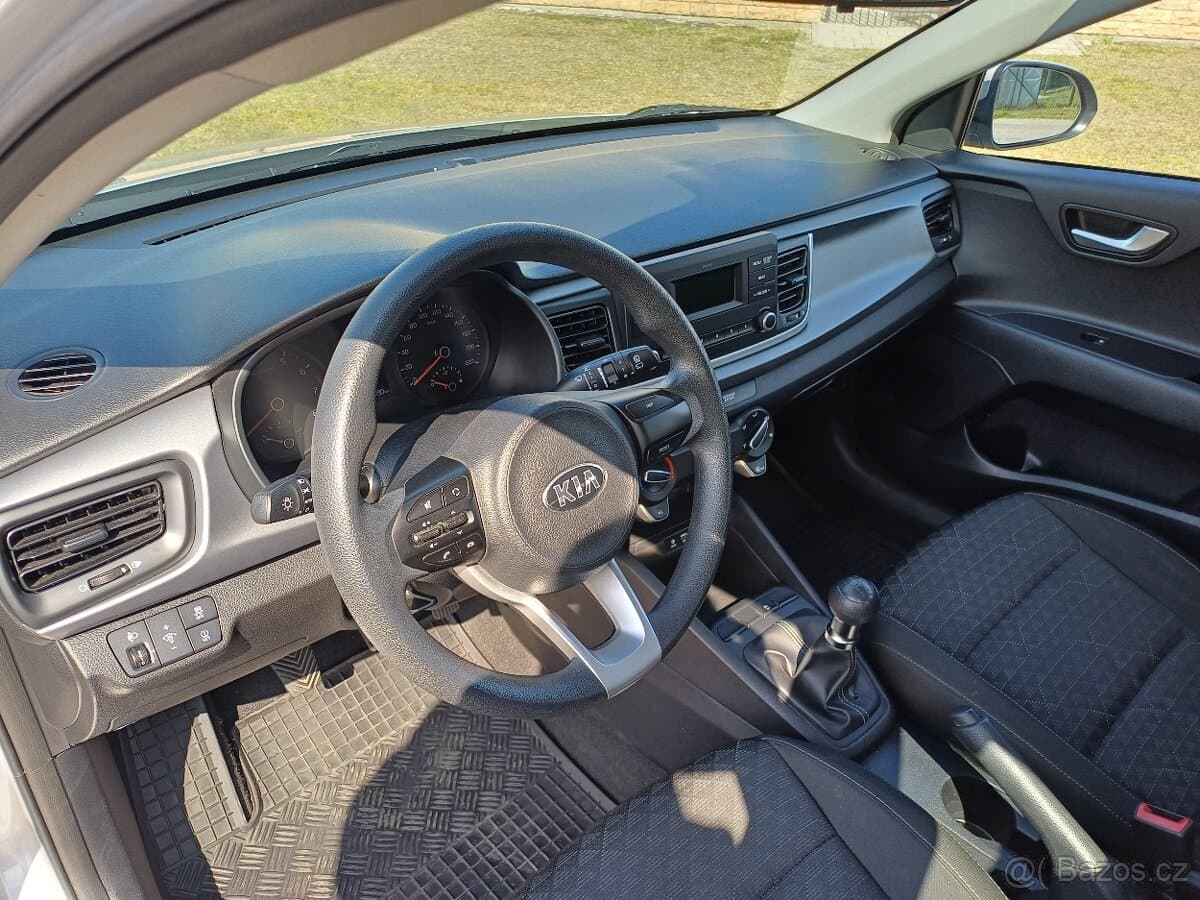 2018 Kia RIO - 5