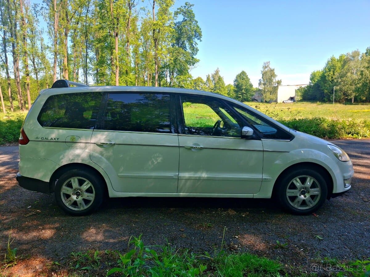 2011 Ford GALAXY - 5