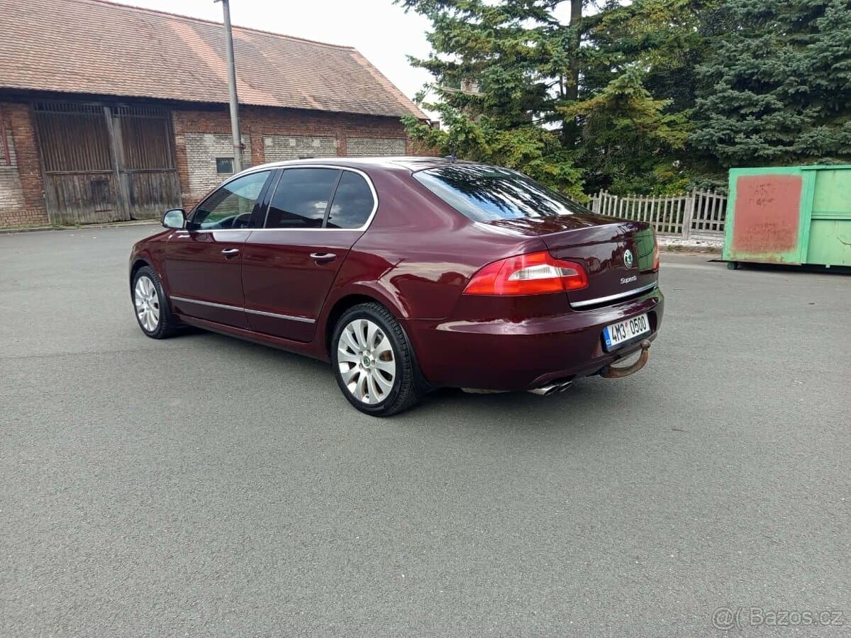 2010 Škoda SUPERB - 5