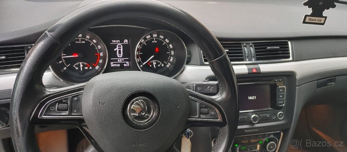 2013 Škoda SUPERB - 5