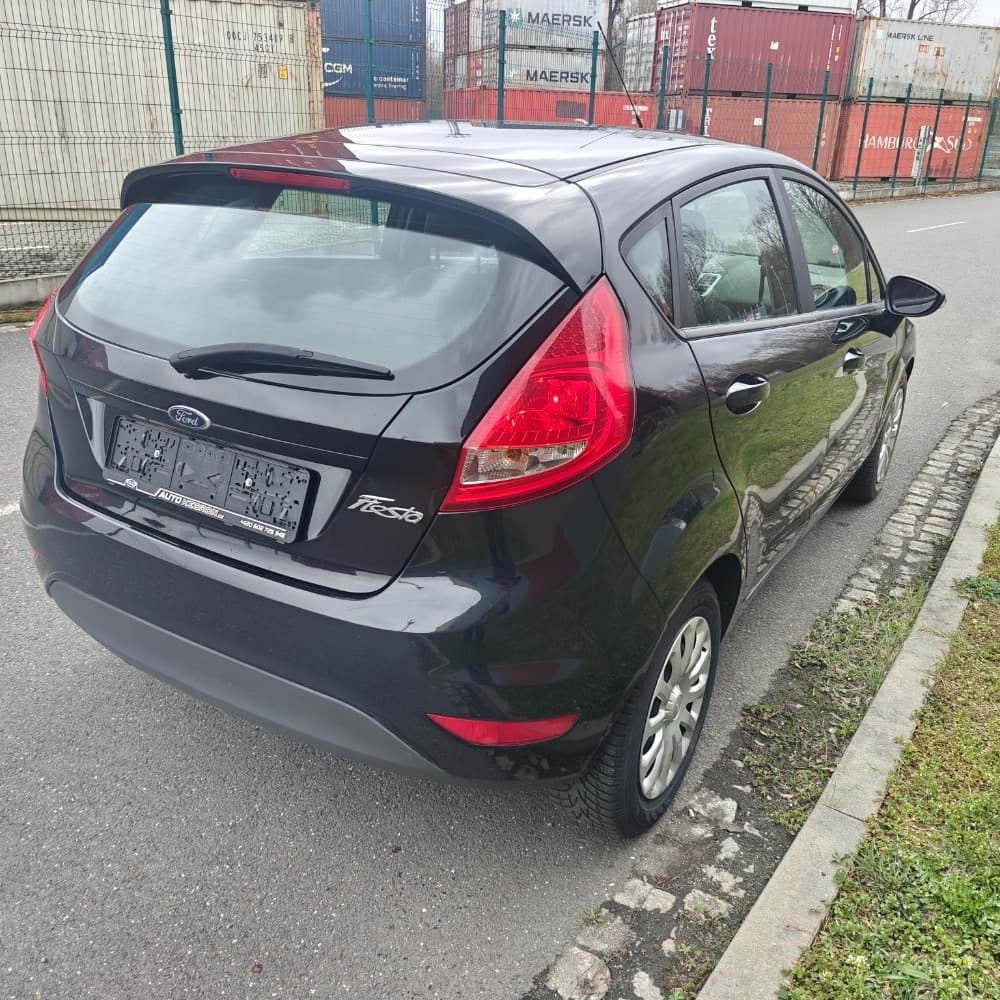 2012 Ford FIESTA - 5
