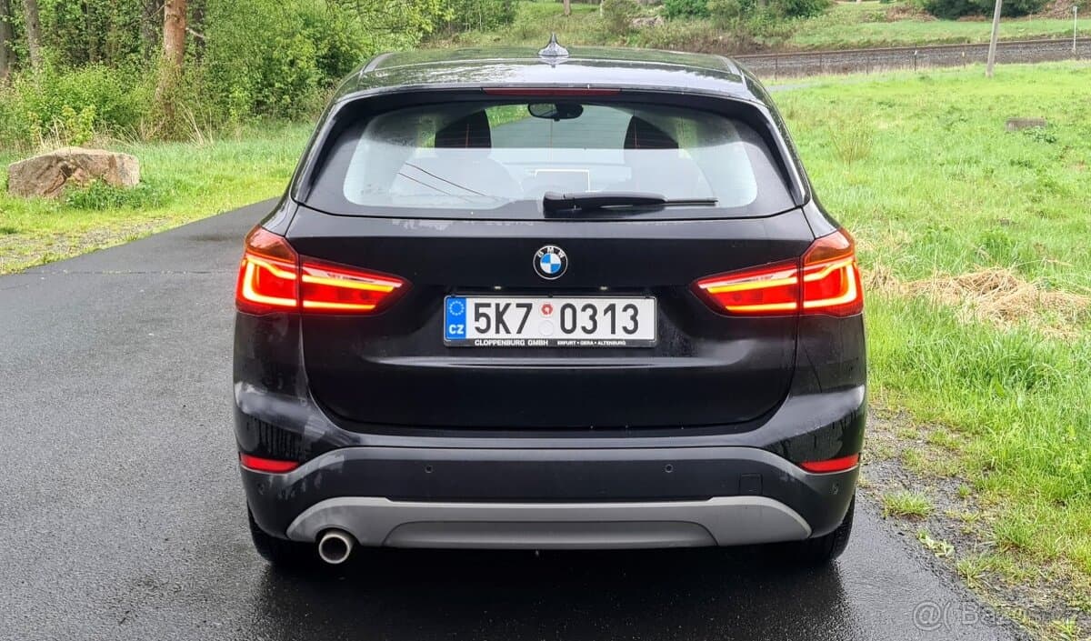 2016 BMW X1 - 5