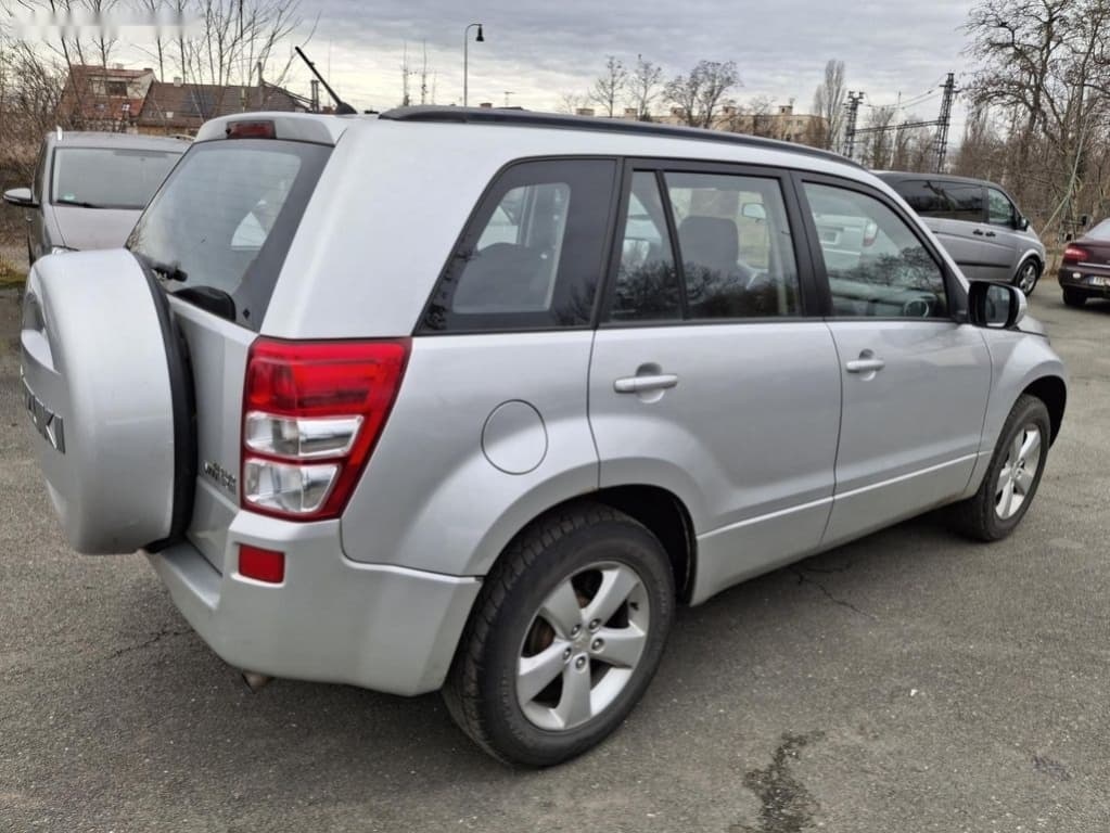 2009 Suzuki GRAND - 5