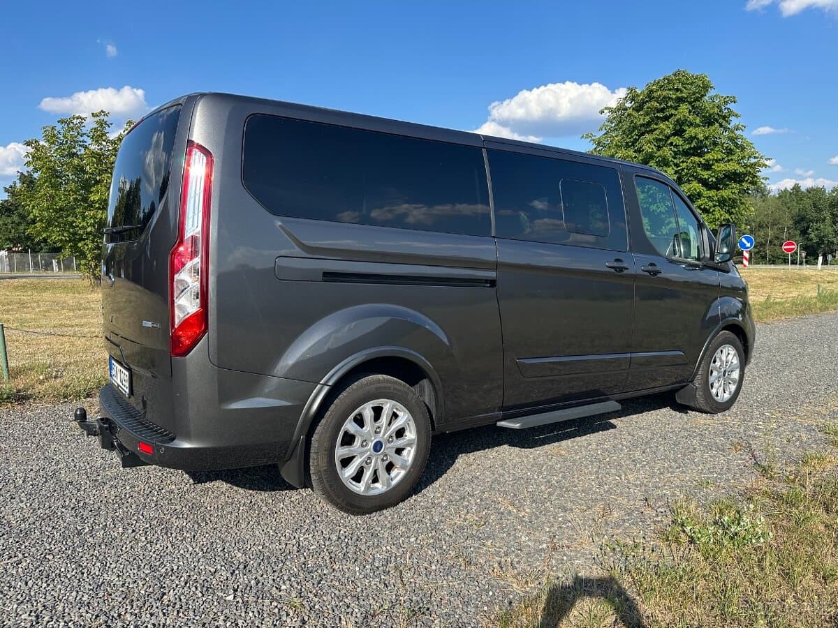 2021 Ford TOURNEO - 5