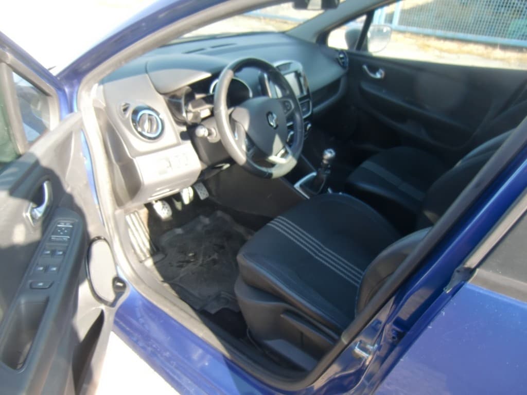 2017 Renault CLIO - 5