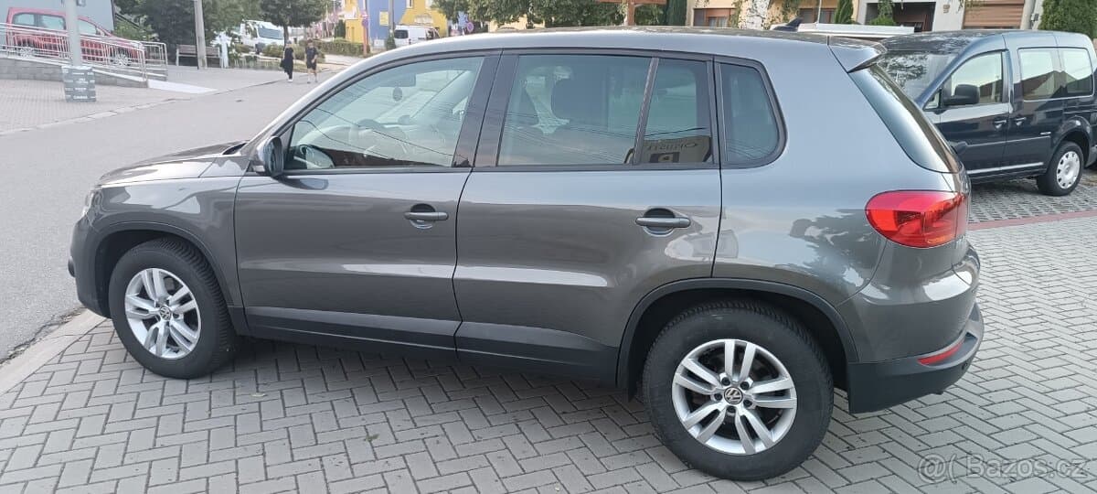 2015 Volkswagen TIGUAN - 5