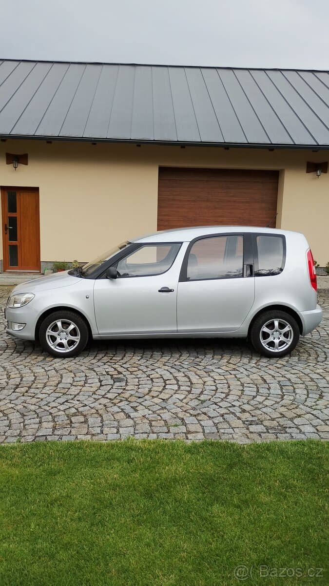 2015 Škoda ROOMSTER - 5
