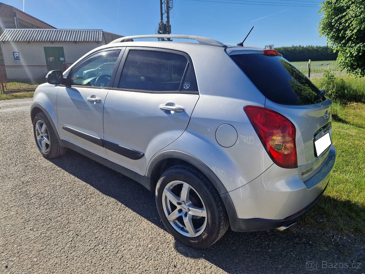 2011 SsangYong KORANDO - 5