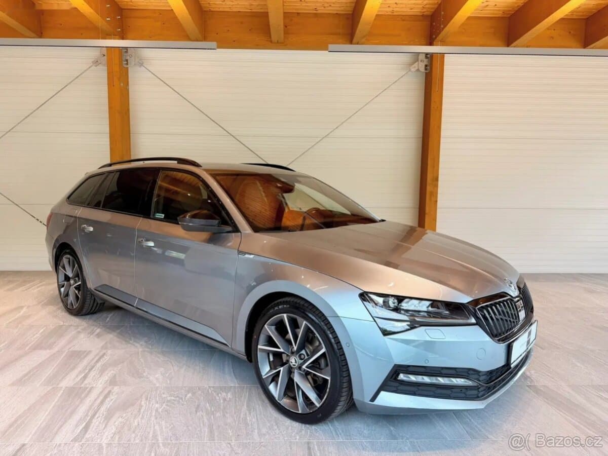 2020 Škoda SUPERB - 5