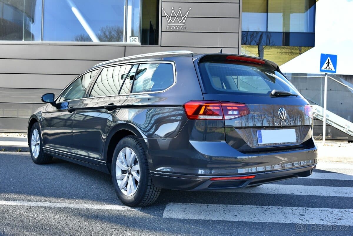 2021 Volkswagen PASSAT - 5