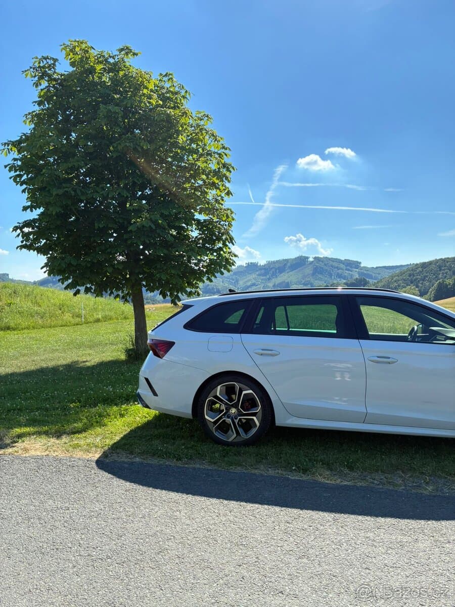2022 Škoda OCTAVIA - 5
