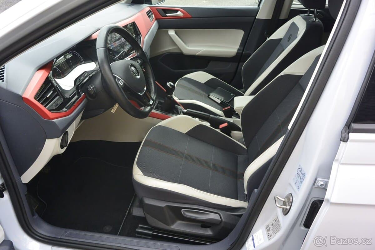 2017 Volkswagen POLO - 5