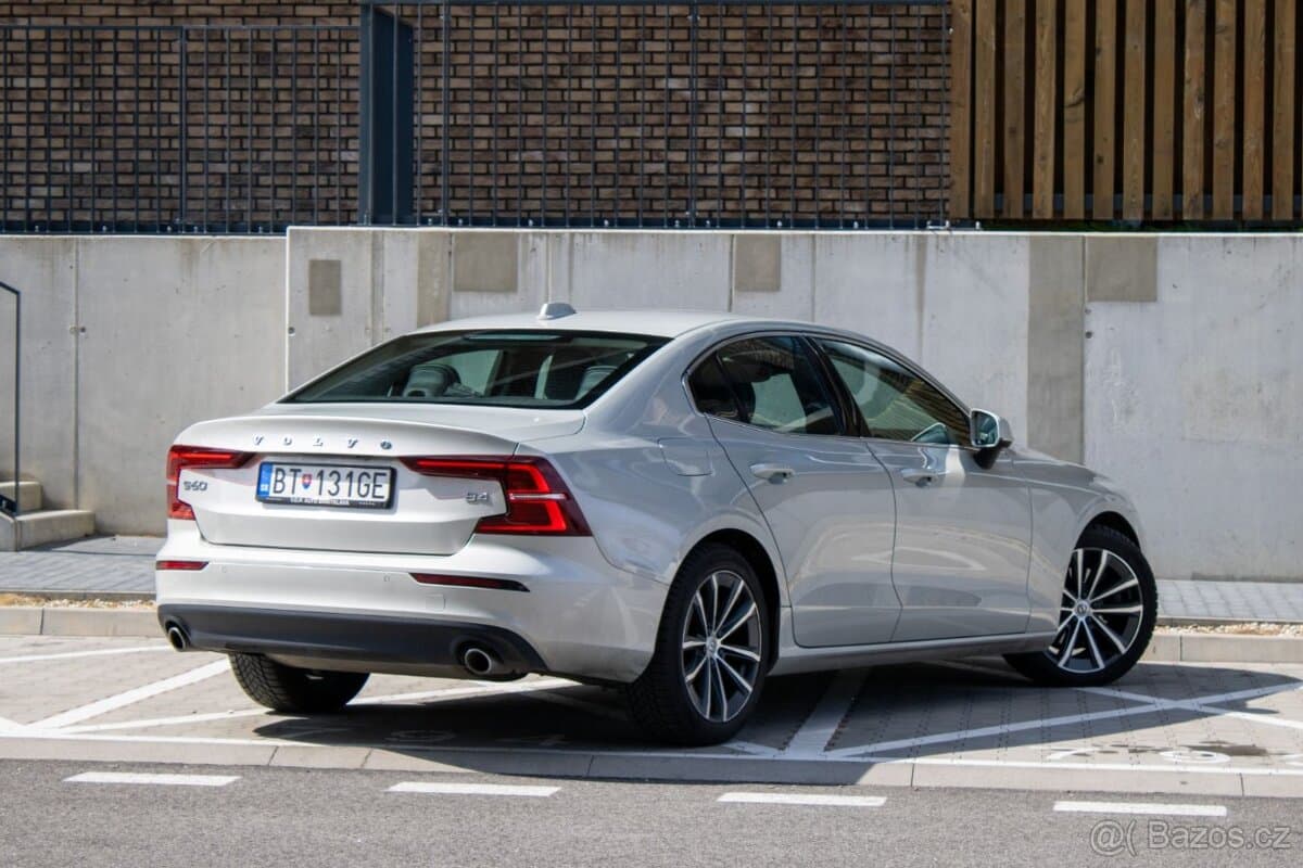 2022 Volvo S60 - 5