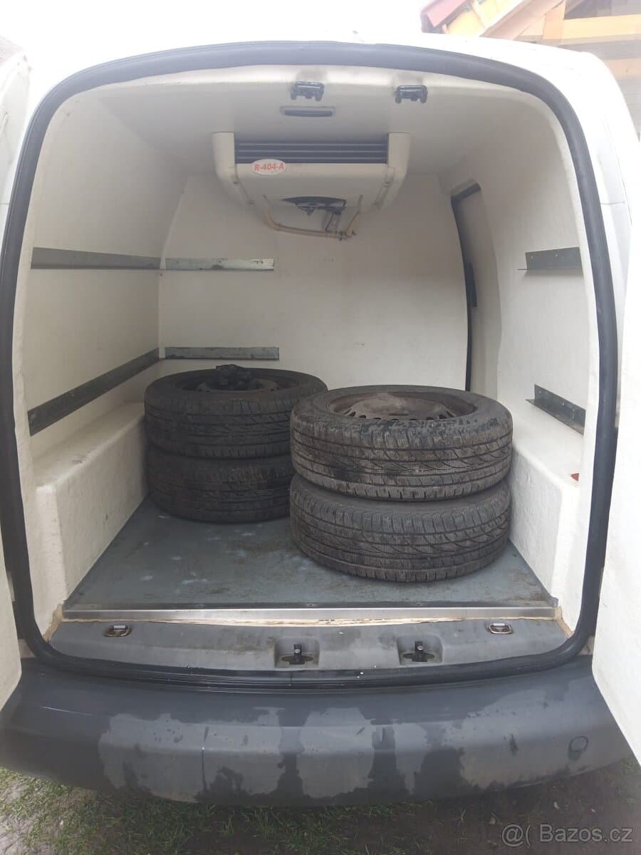 Volkswagen CADDY - 5