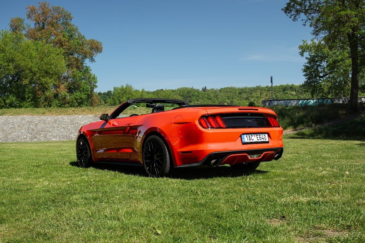 2016 Ford MUSTANG - 5