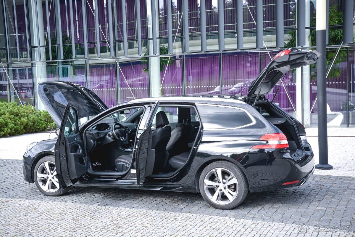 2020 Peugeot 308 - 5