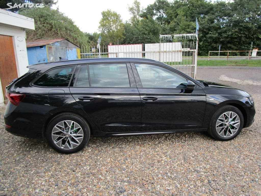 2023 Škoda OCTAVIA - 5