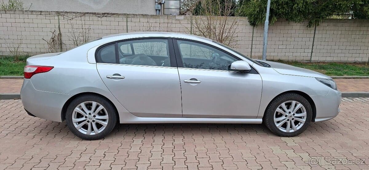 2012 Renault LATITUDE - 5